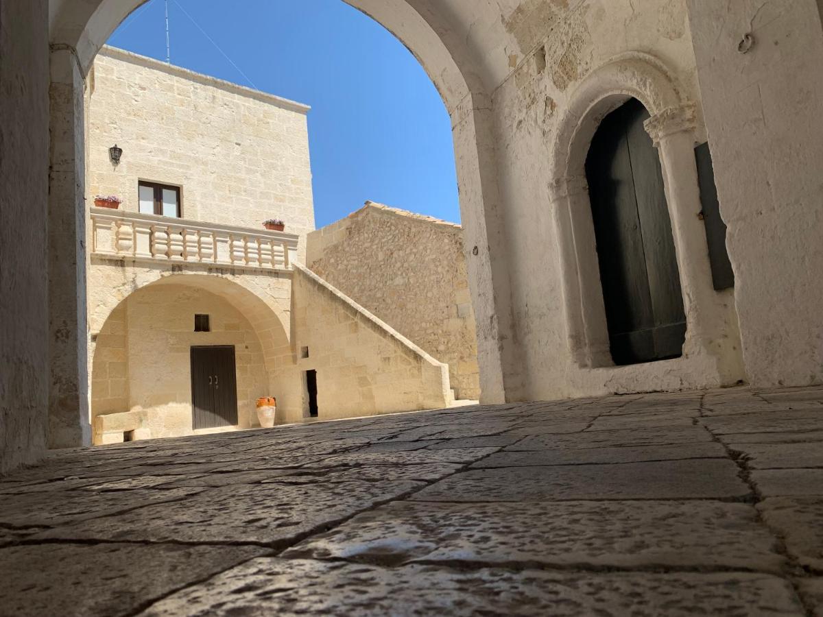 Palazzo Moschettini Lägenhet Martano Exteriör bild