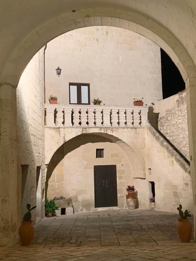 Palazzo Moschettini Lägenhet Martano Exteriör bild